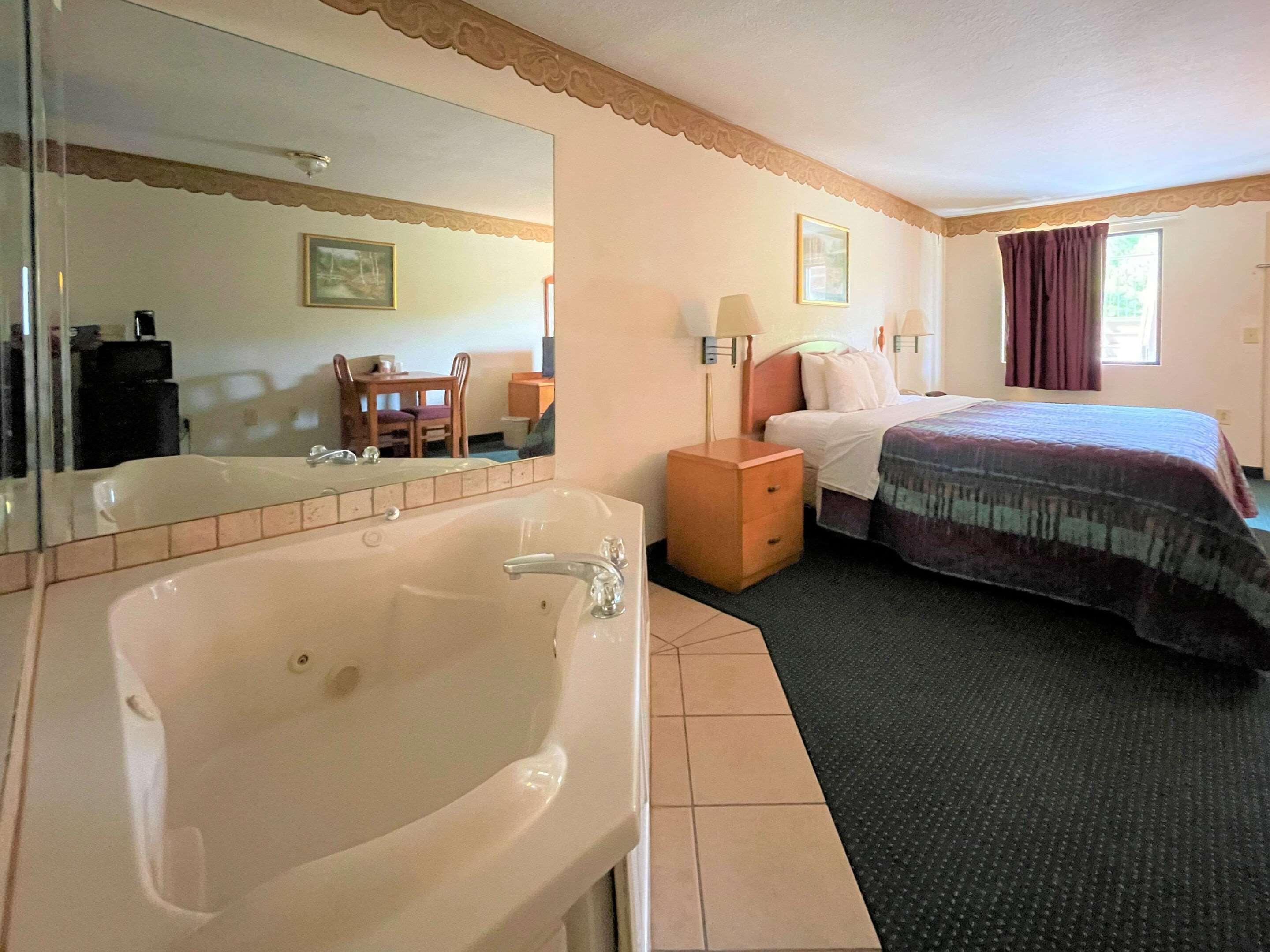 Days Inn Sandersville Exteriér fotografie